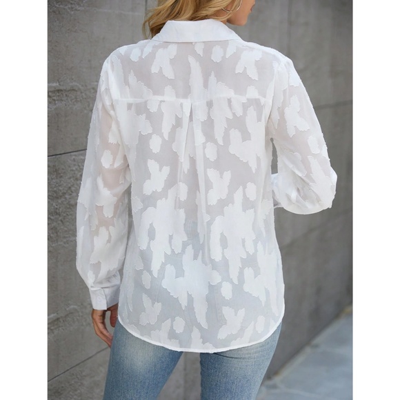 White Casual Floral Textured Shirt Sheer Button Front Down Up Long Sleeve - Picture 13 of 14